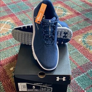 Under Armour Fade ladies golf shoe size 5